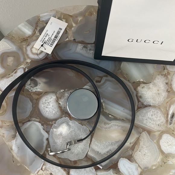 $950 New Authentic GUCCI Belt 95-38 GG LOGO Silver Signature Canvas Navy Blue - Picture 7 of 11